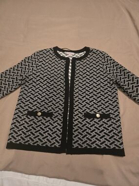 Women's Black & White Patterned Open-Front Blazer Jacket